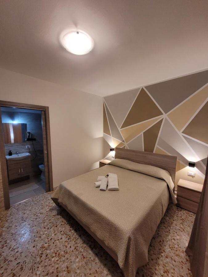 تيسّيرا B&B "Gabriel&Melissa" Airport View - Nuova - Ristrutturato Gennaio 2022 المظهر الخارجي الصورة